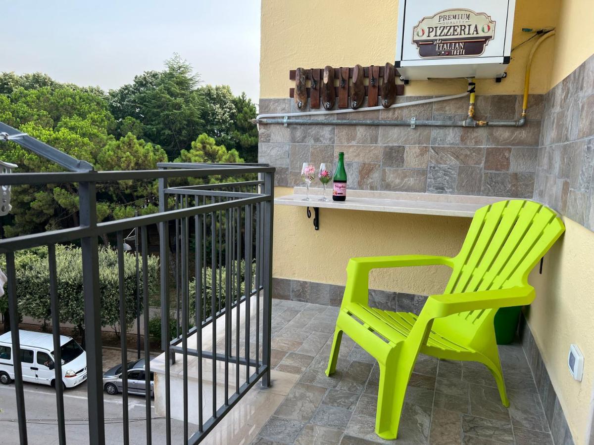 Casa Vacanze Refugium & Lounge Ferienwohnung Вико-дель-Гаргано Экстерьер фото